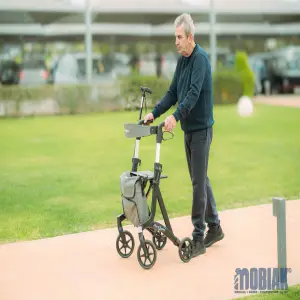 Rollator Walker Action Black 136 kg – MOBIAK