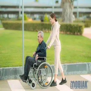 Fauteuil roulant pliant Gemini Adapt | MOBIAK | 46 cm