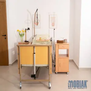 Drip Stand, 2 Hooks, Aluminium Base – MOBIAK