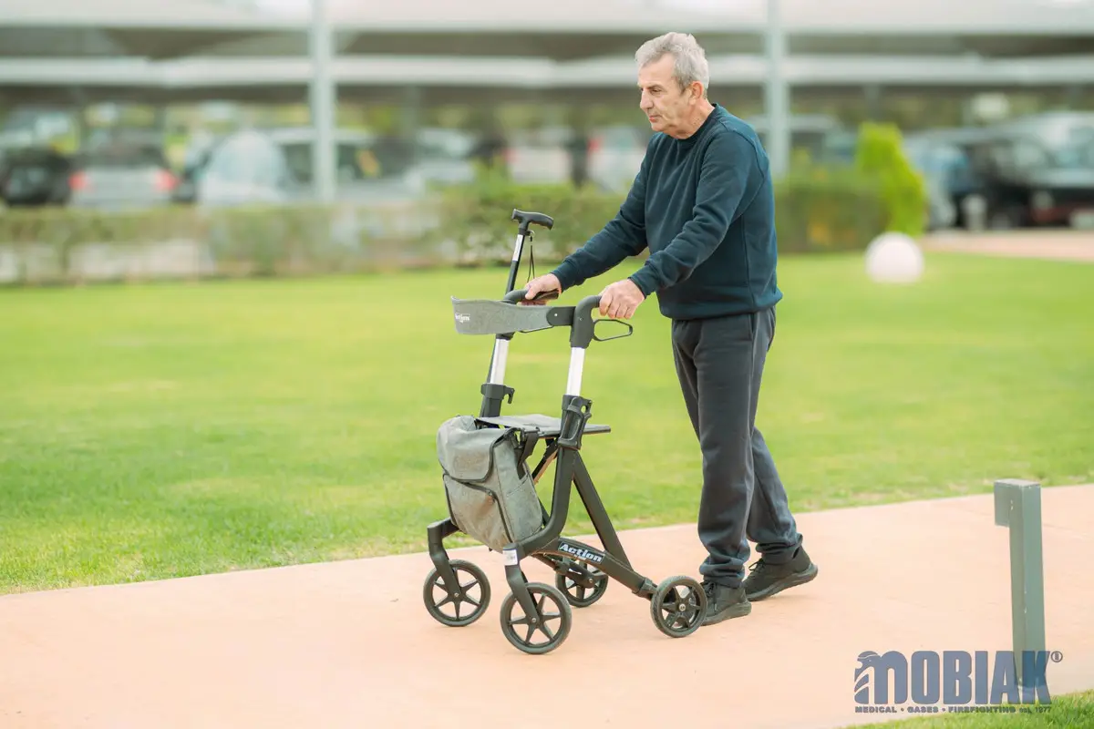 Rollator Walker Action Black 136 kg – MOBIAK