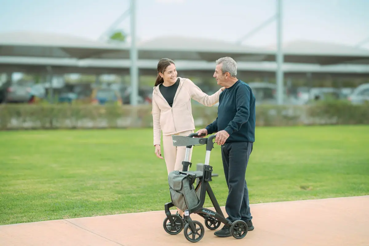 Rollator Walker Action White 136 kg – MOBIAK