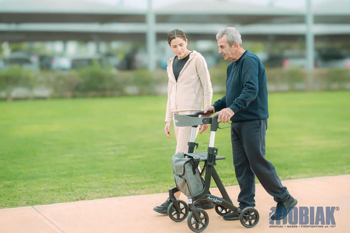 Rollator Walker Action Black 136 kg – MOBIAK