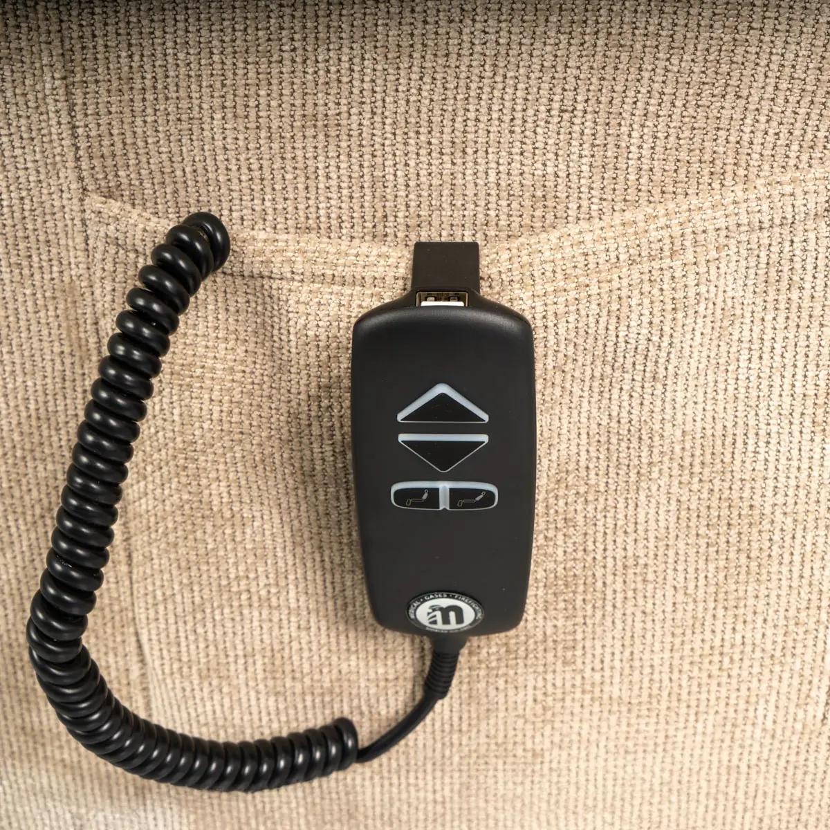 Ανακλινόμενη Πολυθρόνα Ανύψωσης Cinnamon II 2 Μοτέρ | MOBIAK