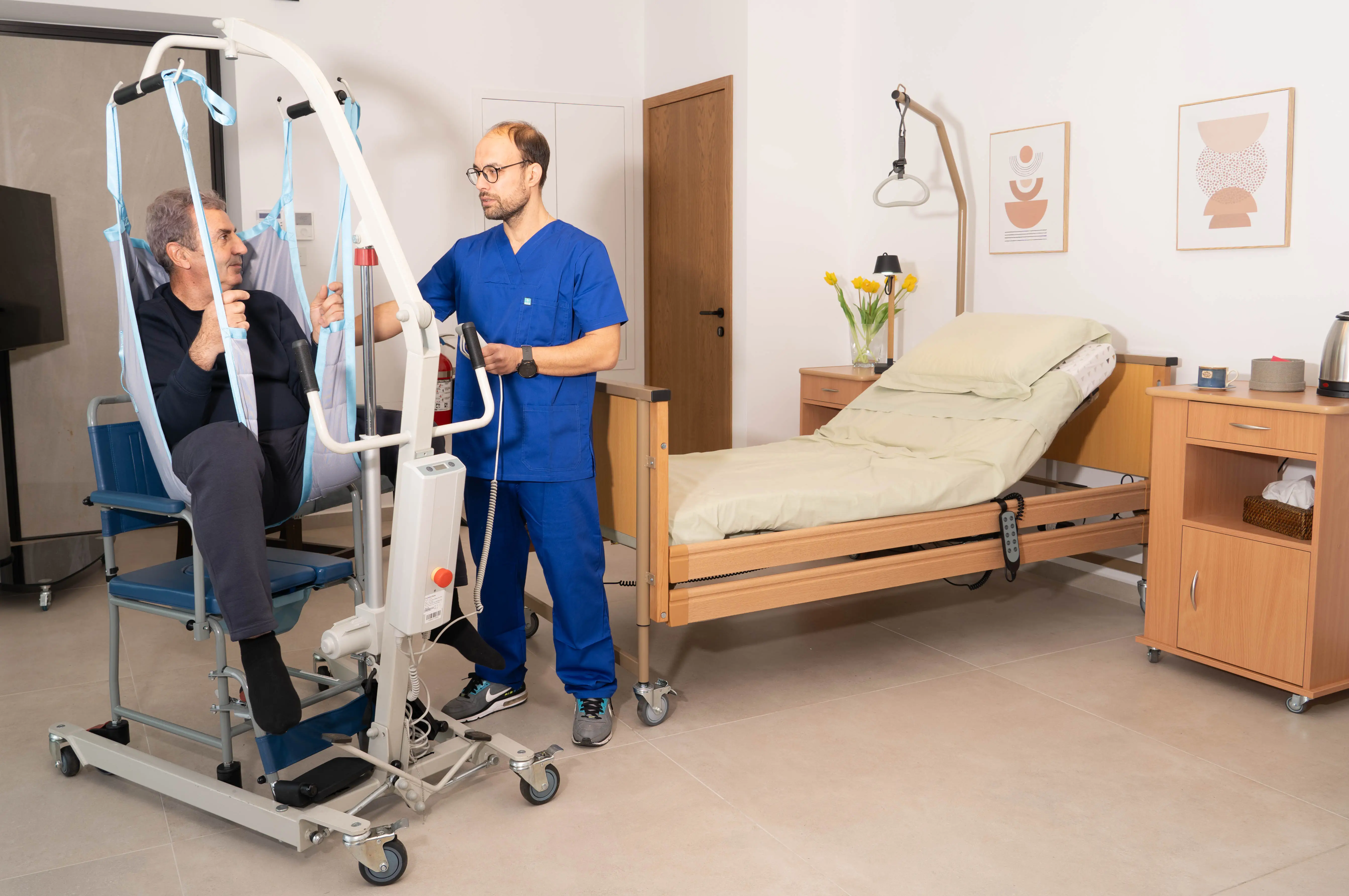 Γερανός Ανύψωσης Ασθενών ACHILLEAS 150 kg – MOBIAK