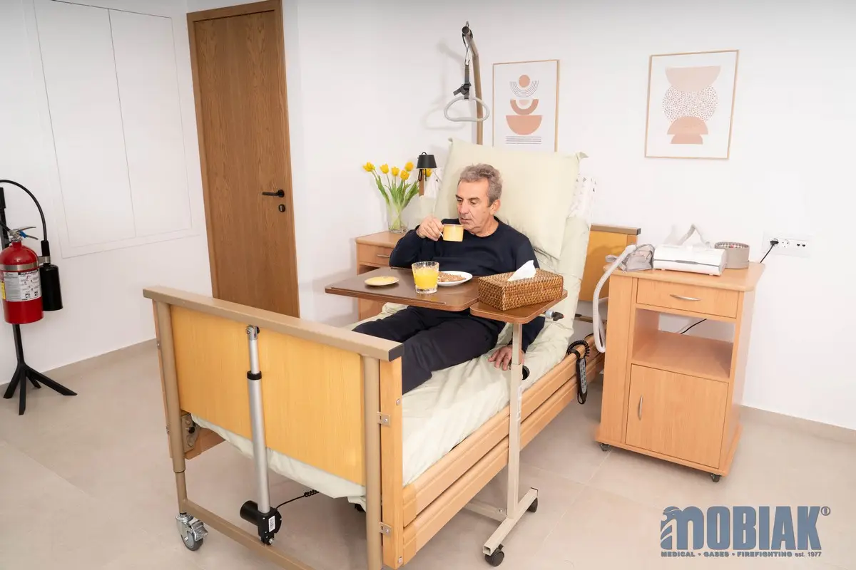 Κομοδίνο Νοσοκομειακό Ξύλινο με Τραπεζάκι – MOBIAK